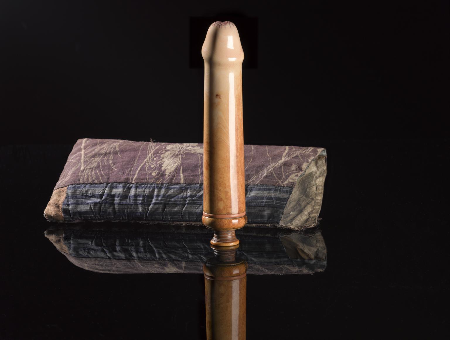 “Ivory dildo, possibly French, 1701-1800.” A641108/1. Science Museum Group Collection.