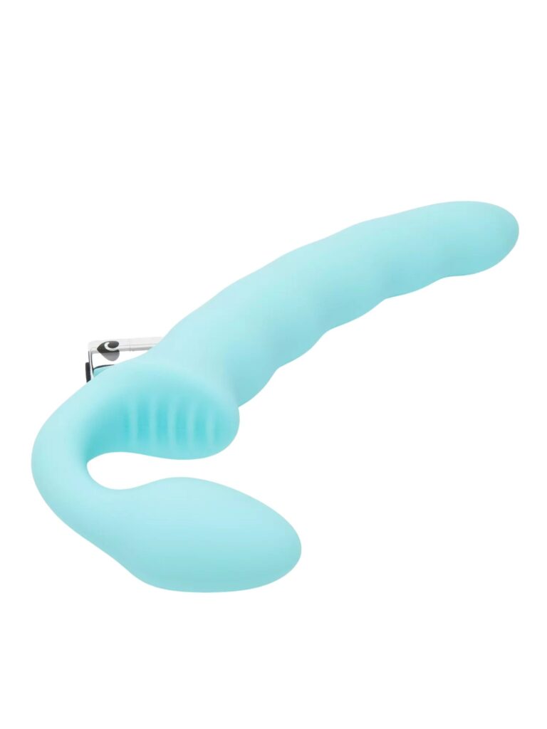 Posable Vibrating Strapless Strap On Review