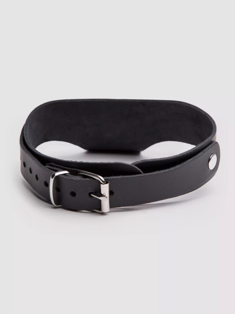 DOMINIX Deluxe Leather Collar with Cock Ring Review