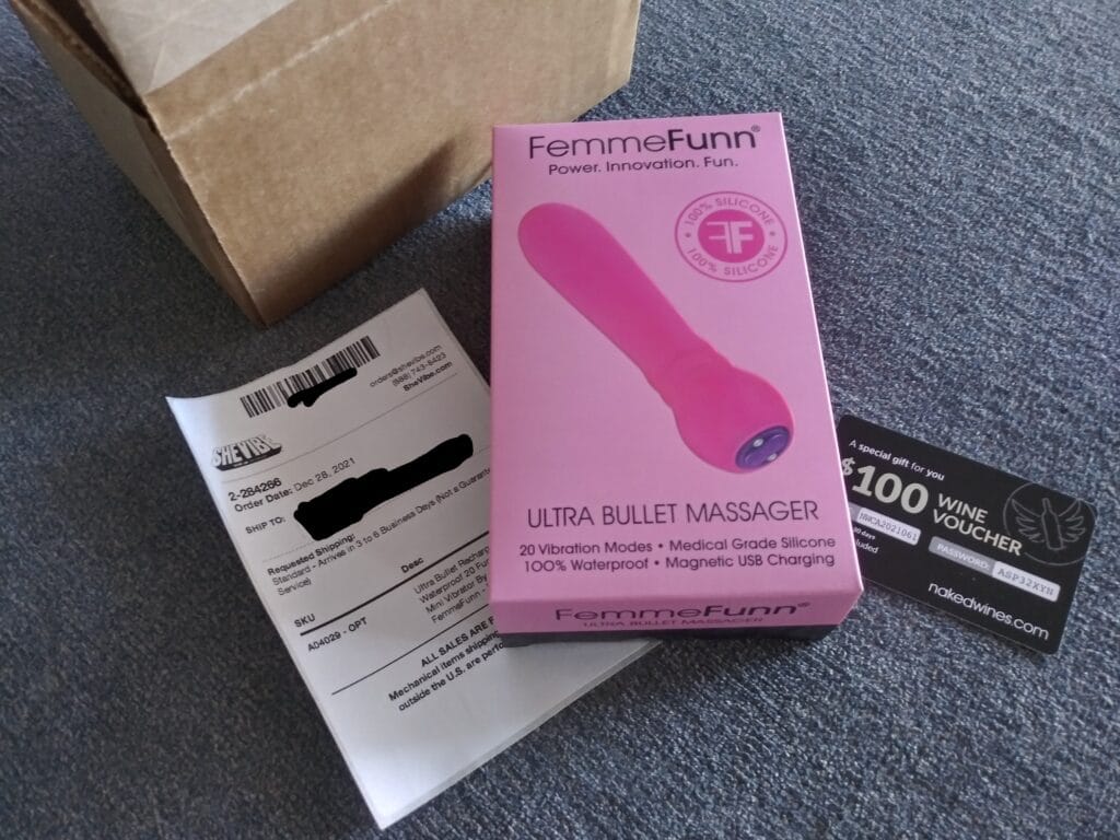 Is SheVibe packaging discreet? What's inside the package?
