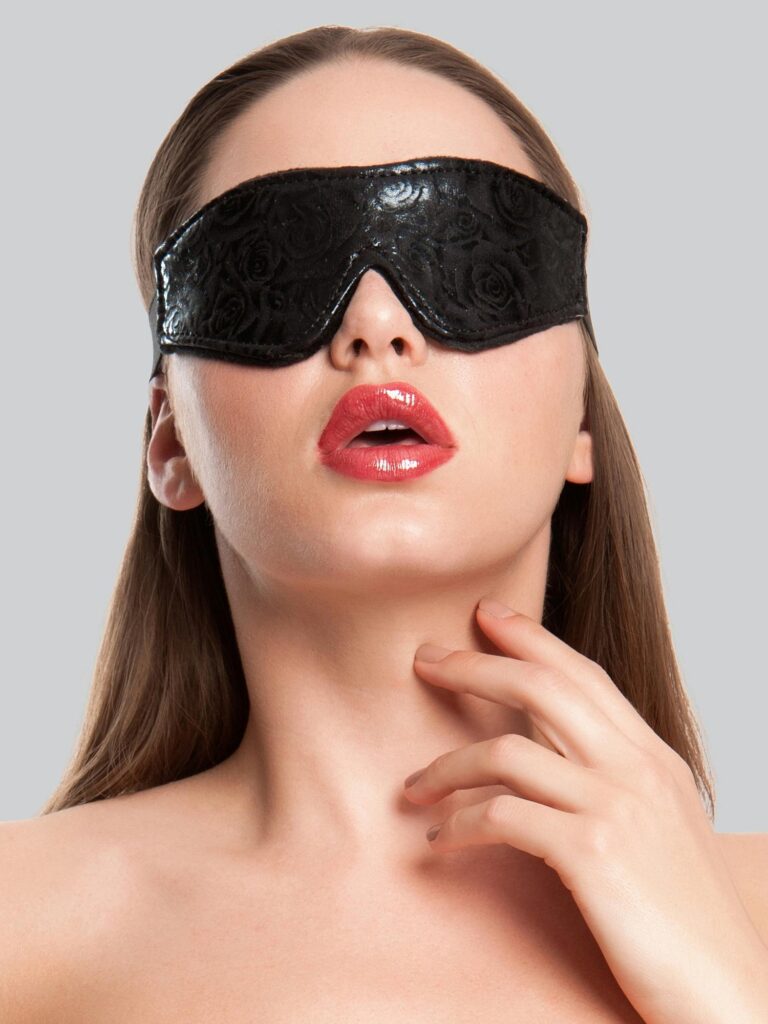 Bondage Boutique Black Rose Faux Fur Lined Blindfold - Looking for a Harness Gag Alternative?