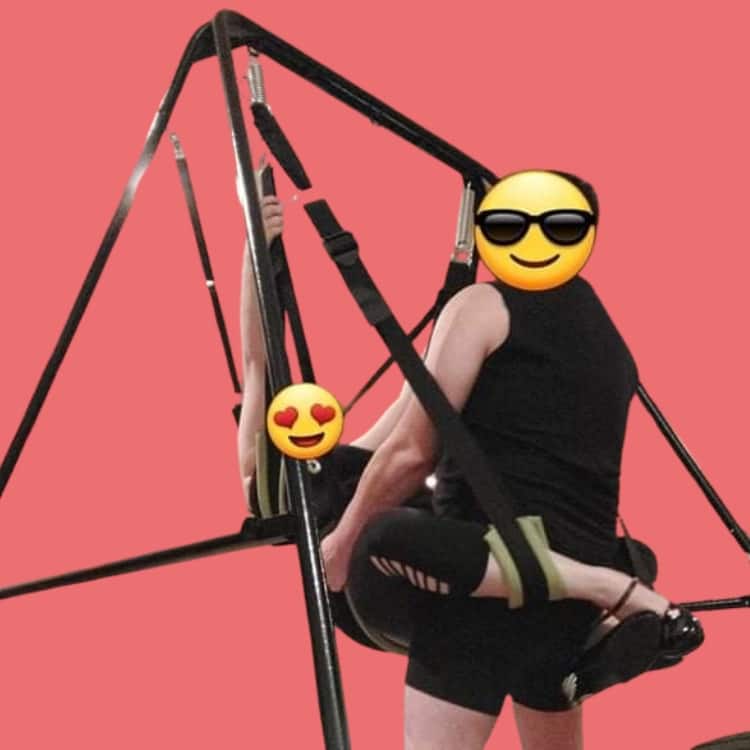 Compare Screamer Sex Swing Stand