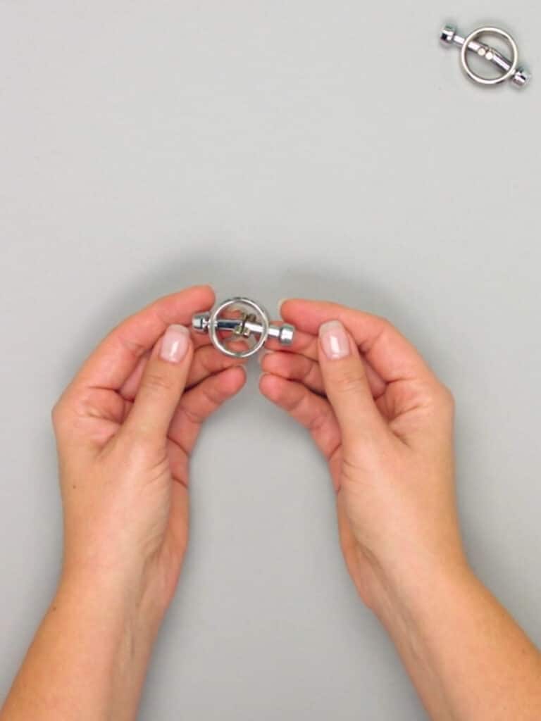 magnetic nipple clamps