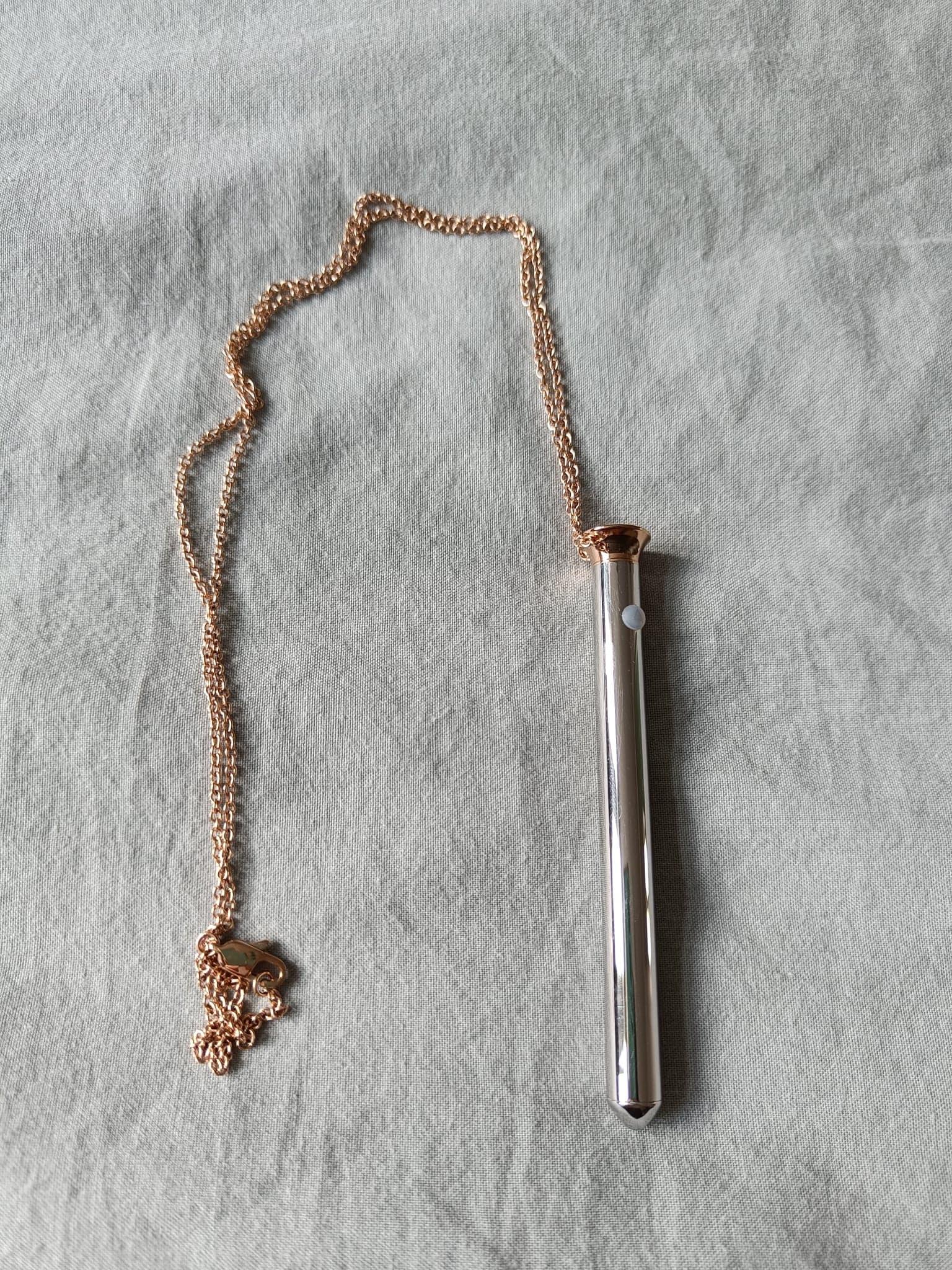 Crave Vesper Bullet Necklace Vibrator. Slide 4