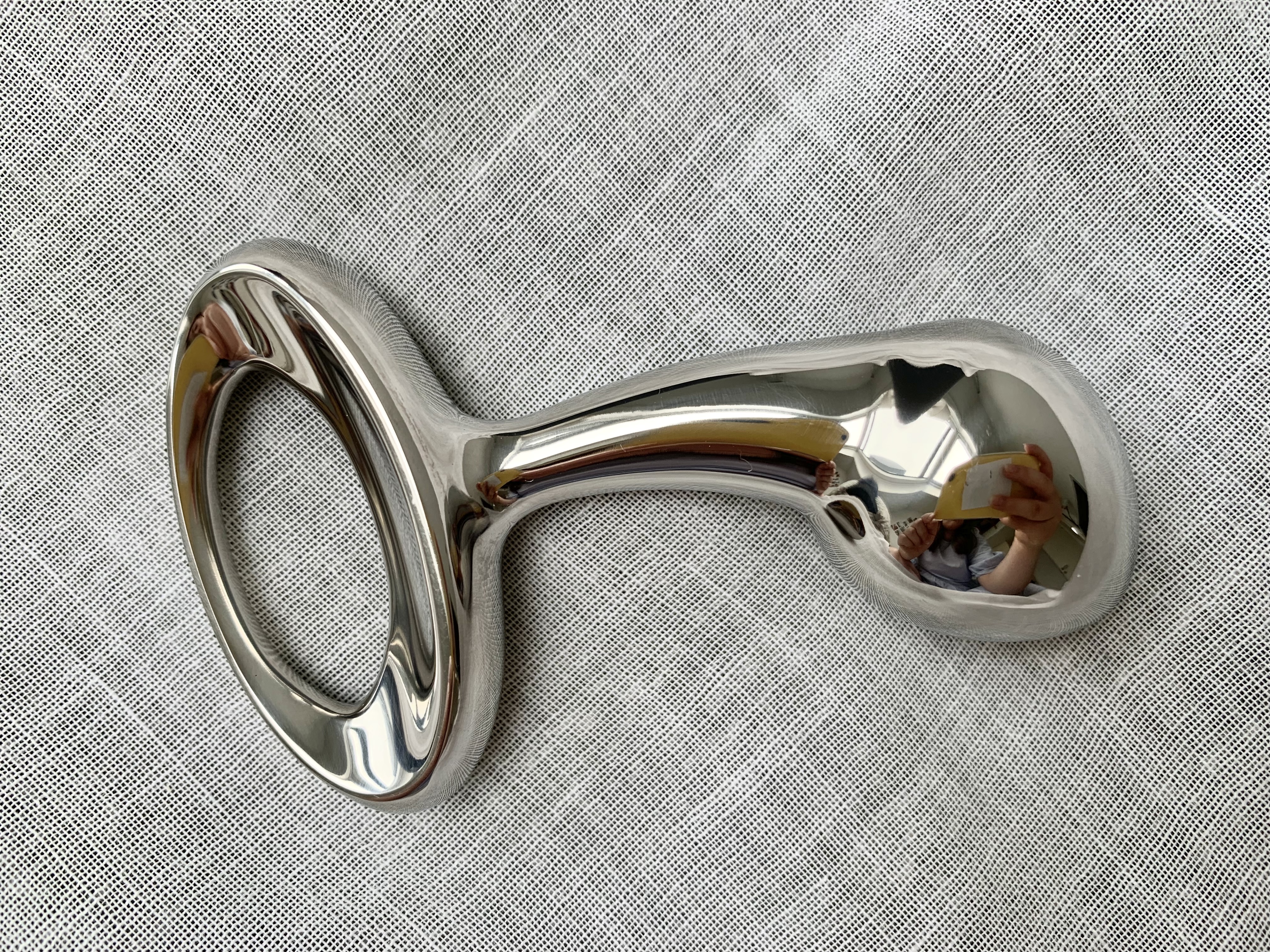 njoy Pure Wand Stainless Steel Dildo. Slide 16