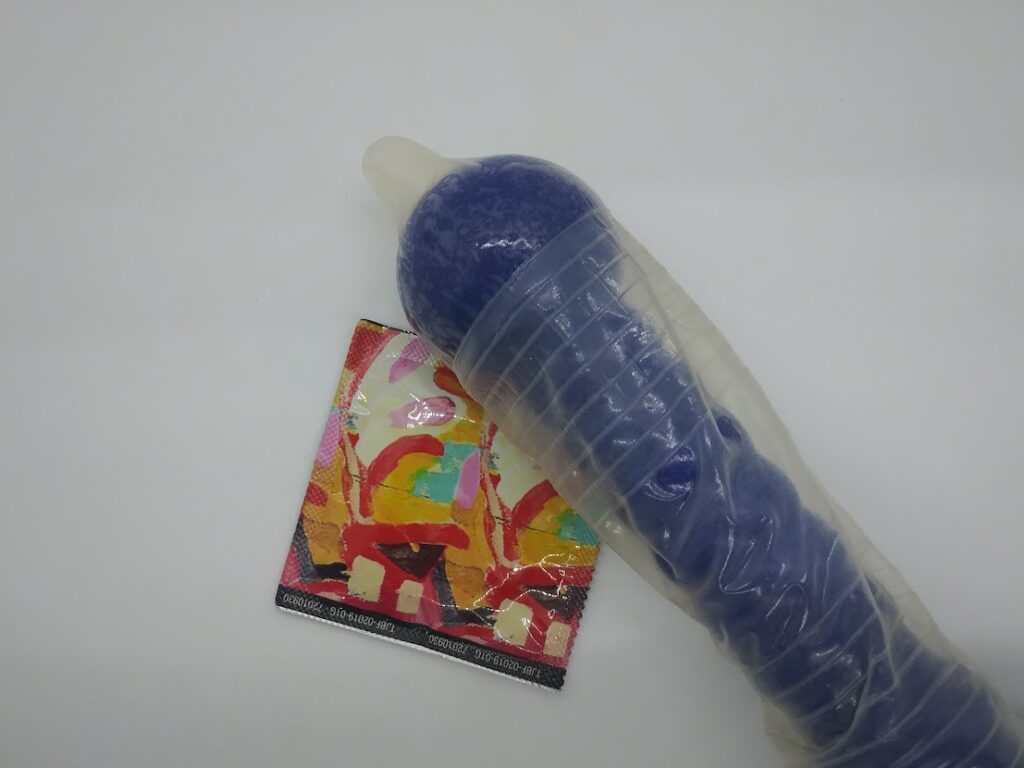 make a homemade dildo with condom Xxx Photos