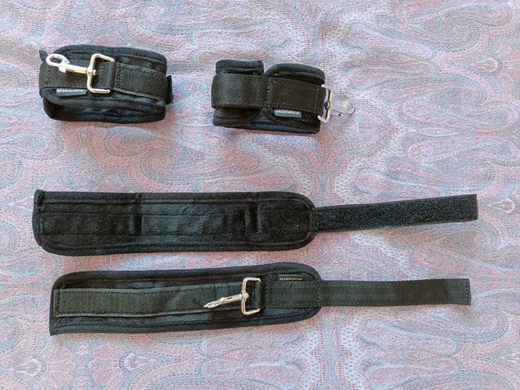 Sportsheets Under the Bed Restraint System Review [Tried & Tested]