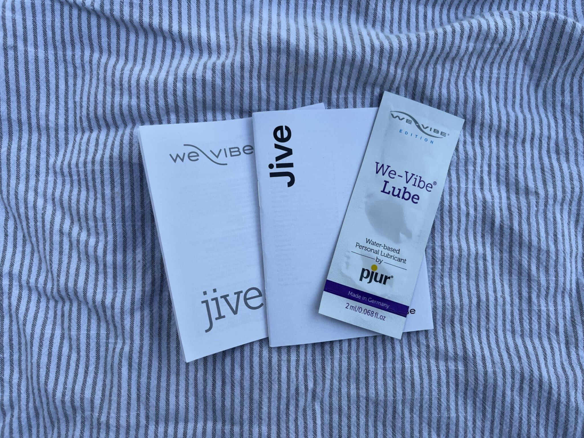 We-Vibe Jive App Controlled Rechargeable Love Egg Vibrator. Slide 4