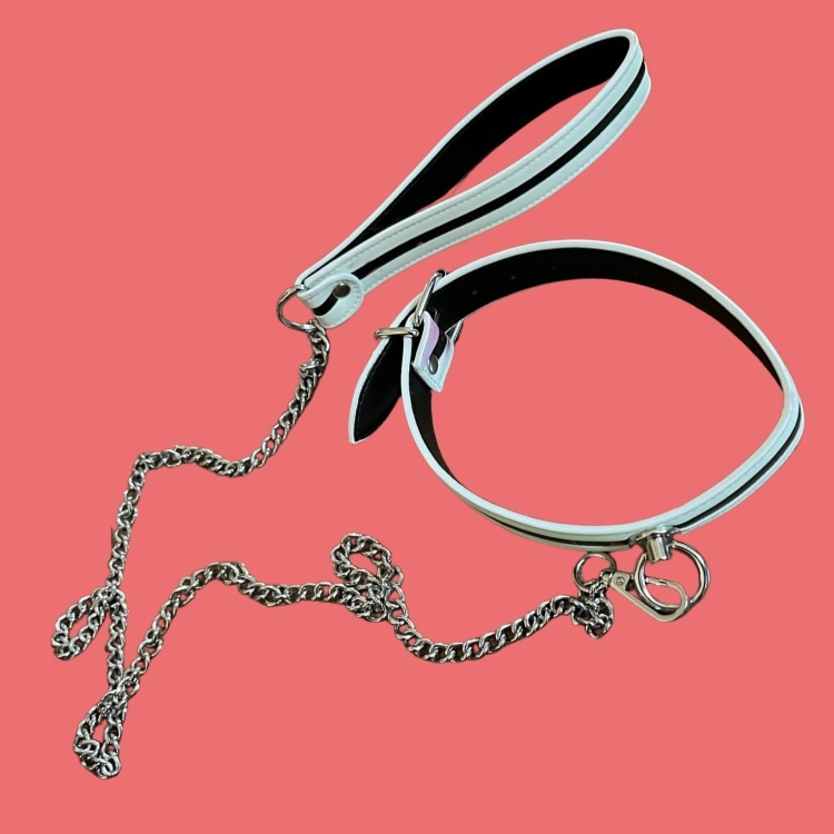 Bondage Boutique Glow-in-the-Dark Collar and Leash  - Sexual Restraints to Keep Your Sub In Place During Lashings
