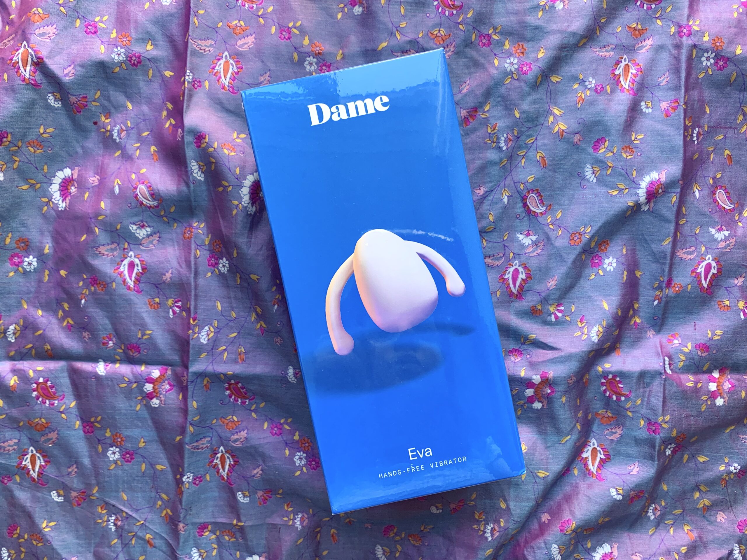 Dame Eva Hands-Free Clit Vibrator. Slide 8