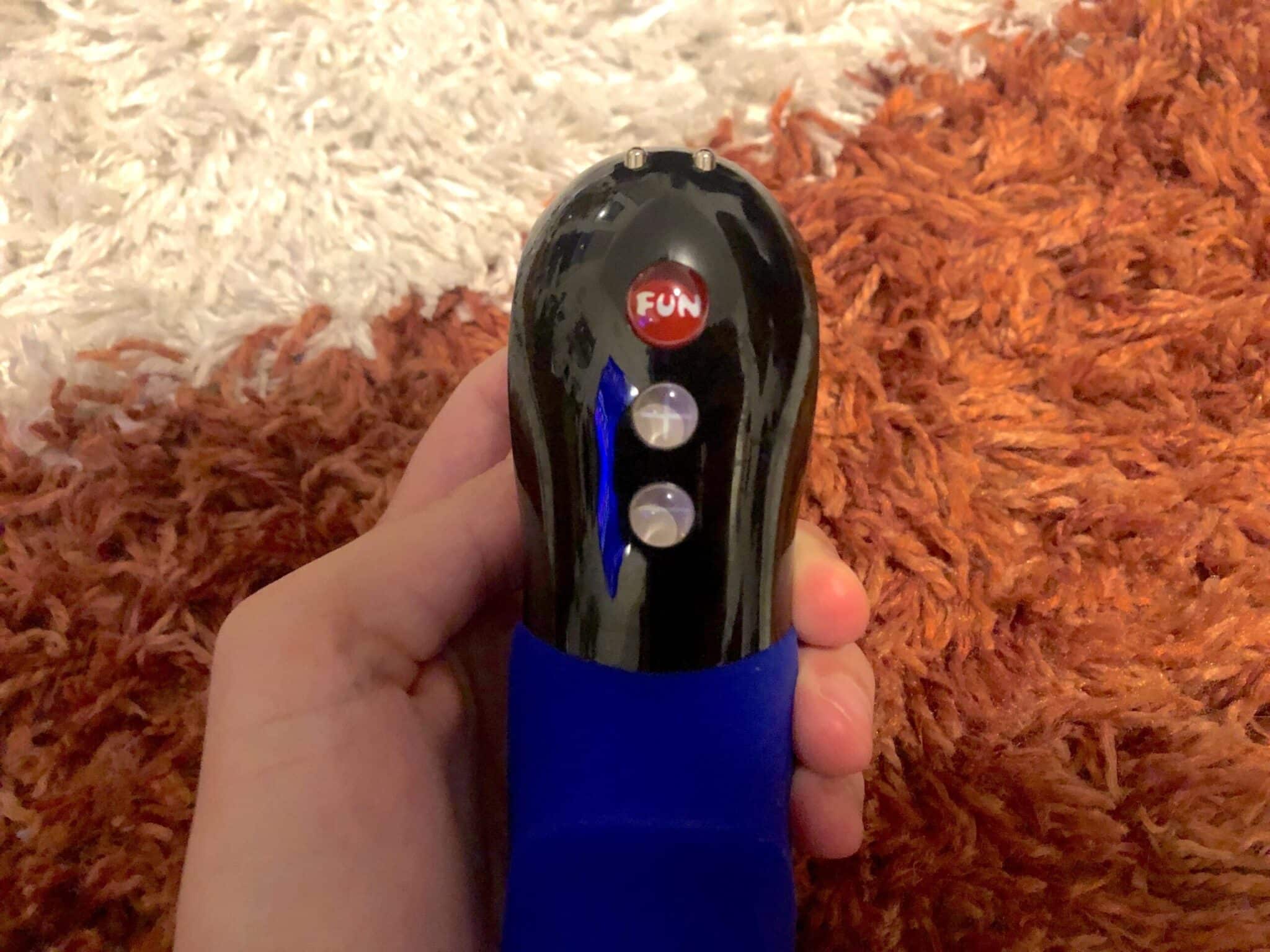 Fun Factory Volta Rechargeable Extra Powerful Flickering Tongue. Slide 6