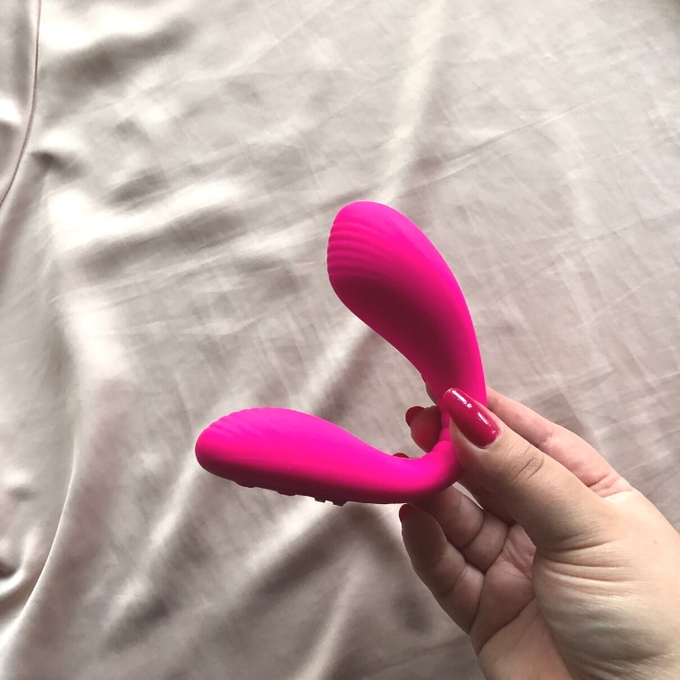 Lovense Dolce App Controlled Dual Clitoral and G-Spot Vibrator Review