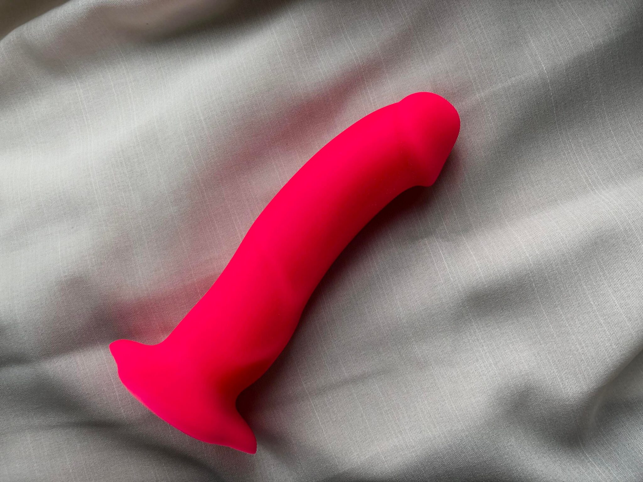 Fun Factory The Boss Pink Silicone Dildo. Slide 6