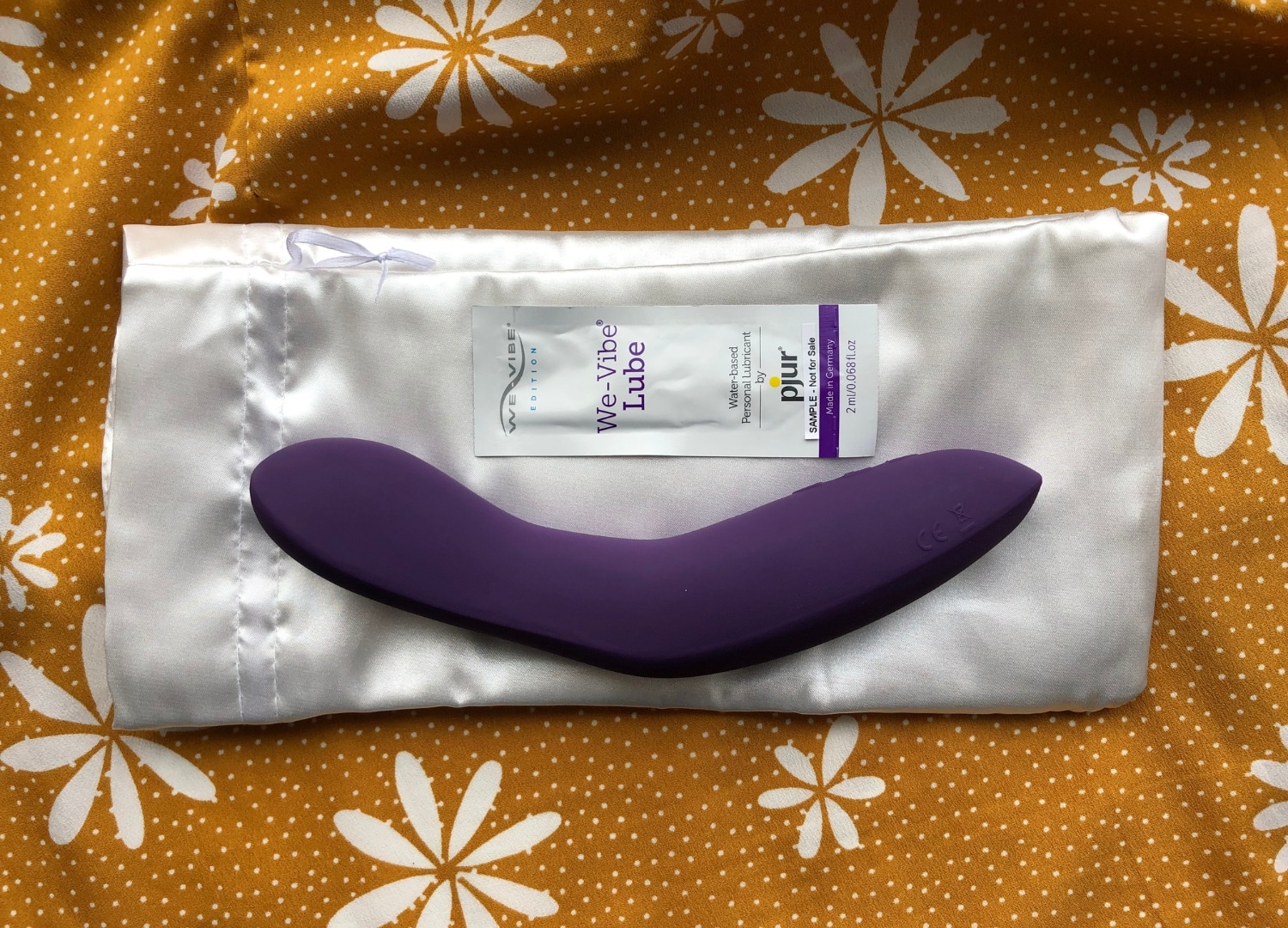 We-Vibe Rave App-Controlled Rechargeable G-Spot Vibrator. Slide 4