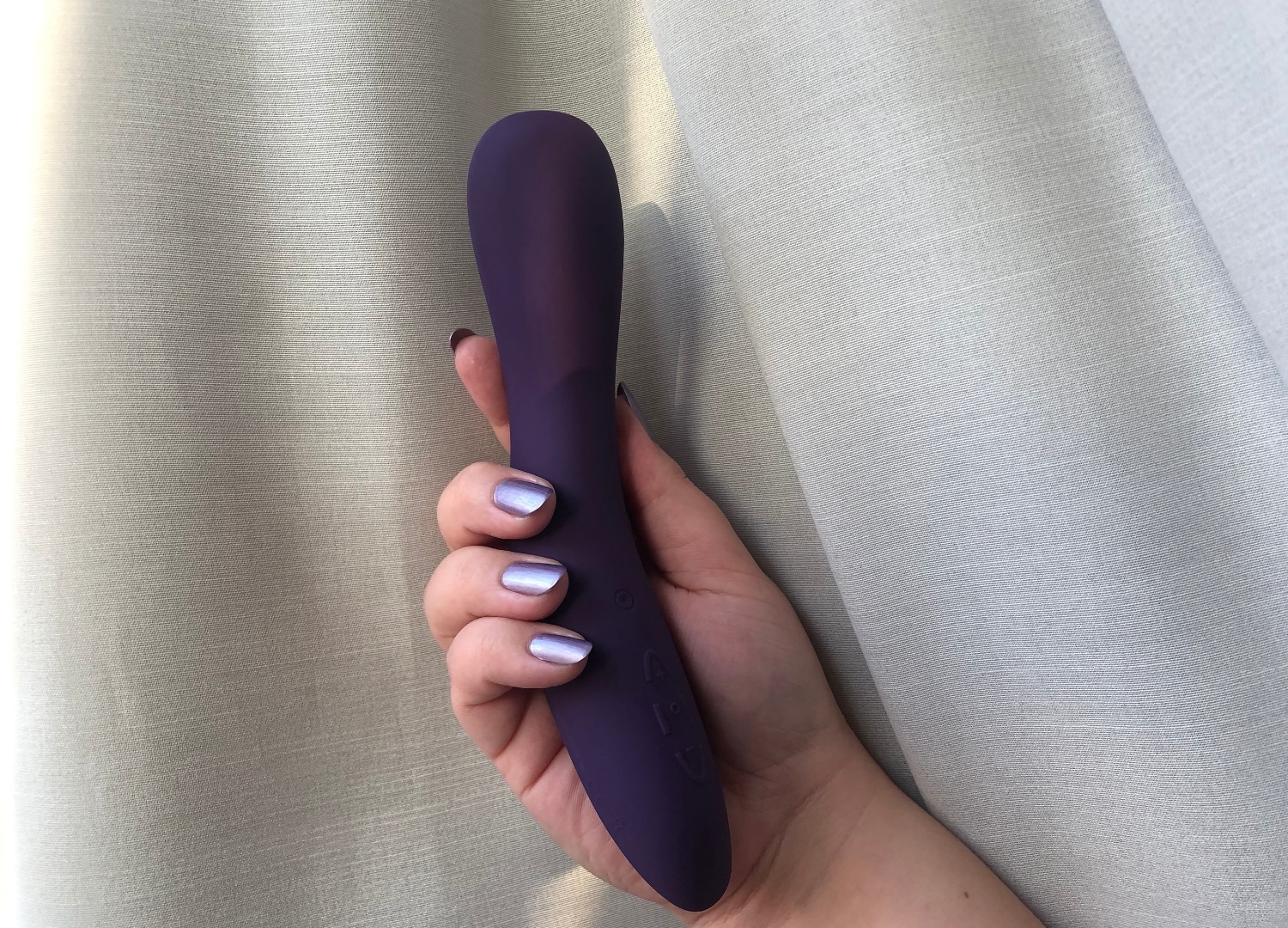 We-Vibe Rave App-Controlled Rechargeable G-Spot Vibrator. Slide 5