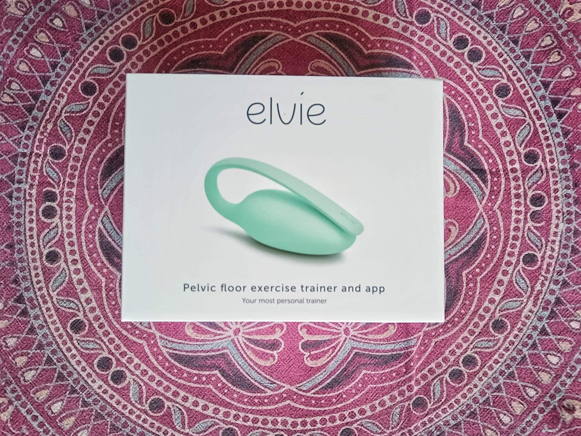Elvie Trainer Packaging of the Elvie Trainer
