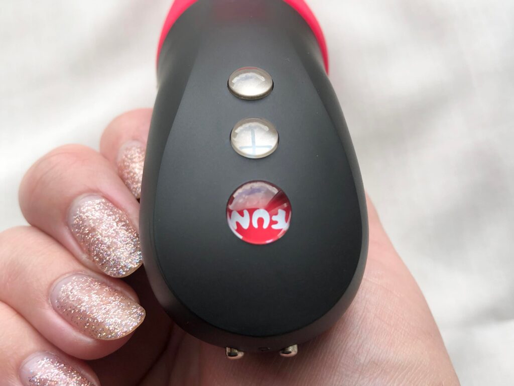 The 9 Best Squirting Vibrators for a Squealing, Wet and Wild Orgasm