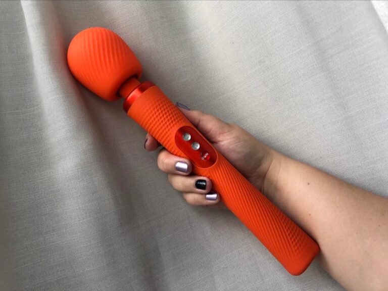 Fun Factory VIM Silicone Wand Vibrator Review