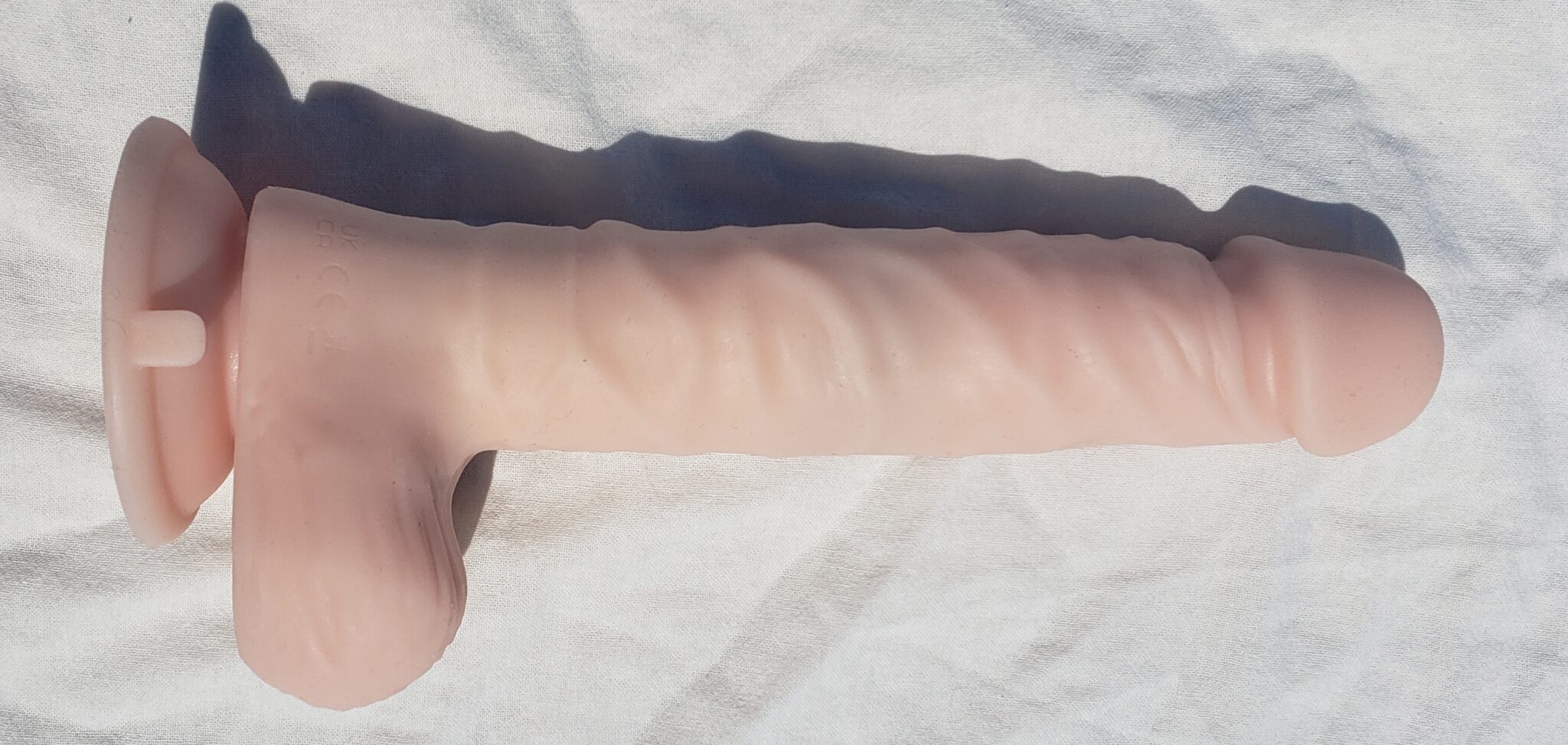 Lifelike Lover Luxe Thrusting and Rotating Dildo Breaking Down the Design