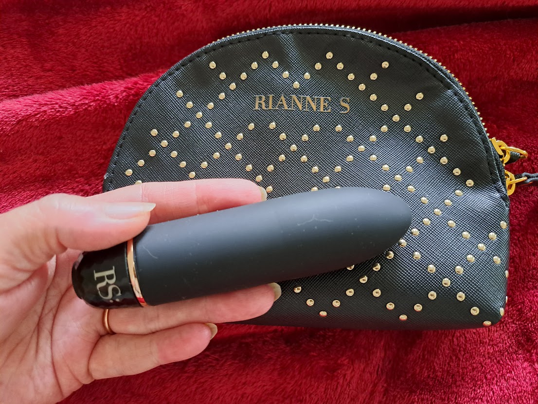 My Personal Experiences with Rianne S Classique Stud Black Vibrator