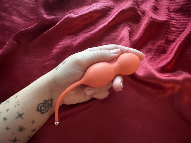 We-Vibe Bloom Love Eggs Review