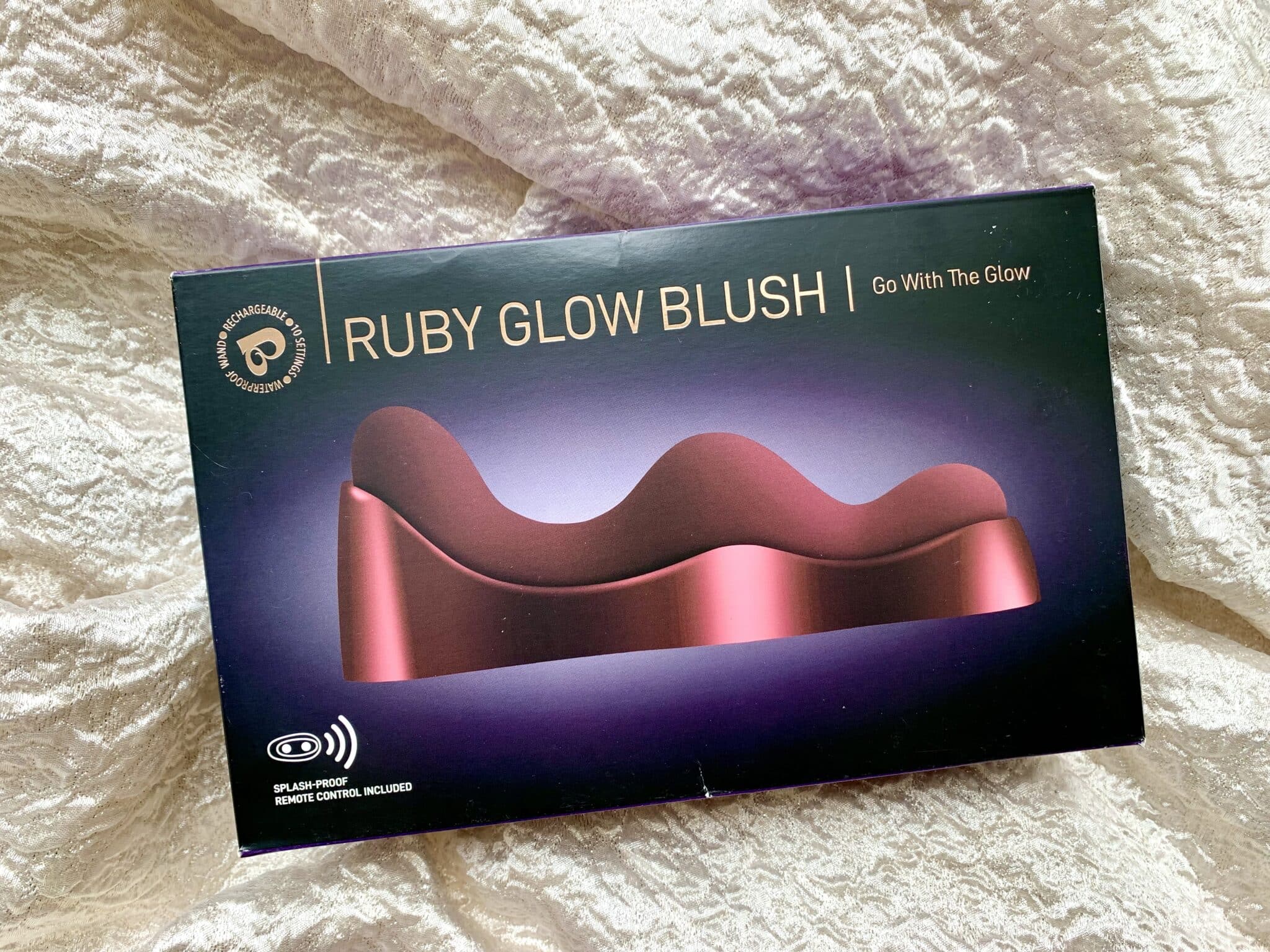 Ruby Glow Blush Vibrator & Wand Combination. Slide 8