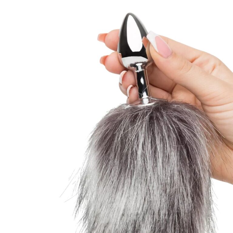 DOMINIX Deluxe Stainless Steel Small Faux Silver Fox Tail Butt Plug Review