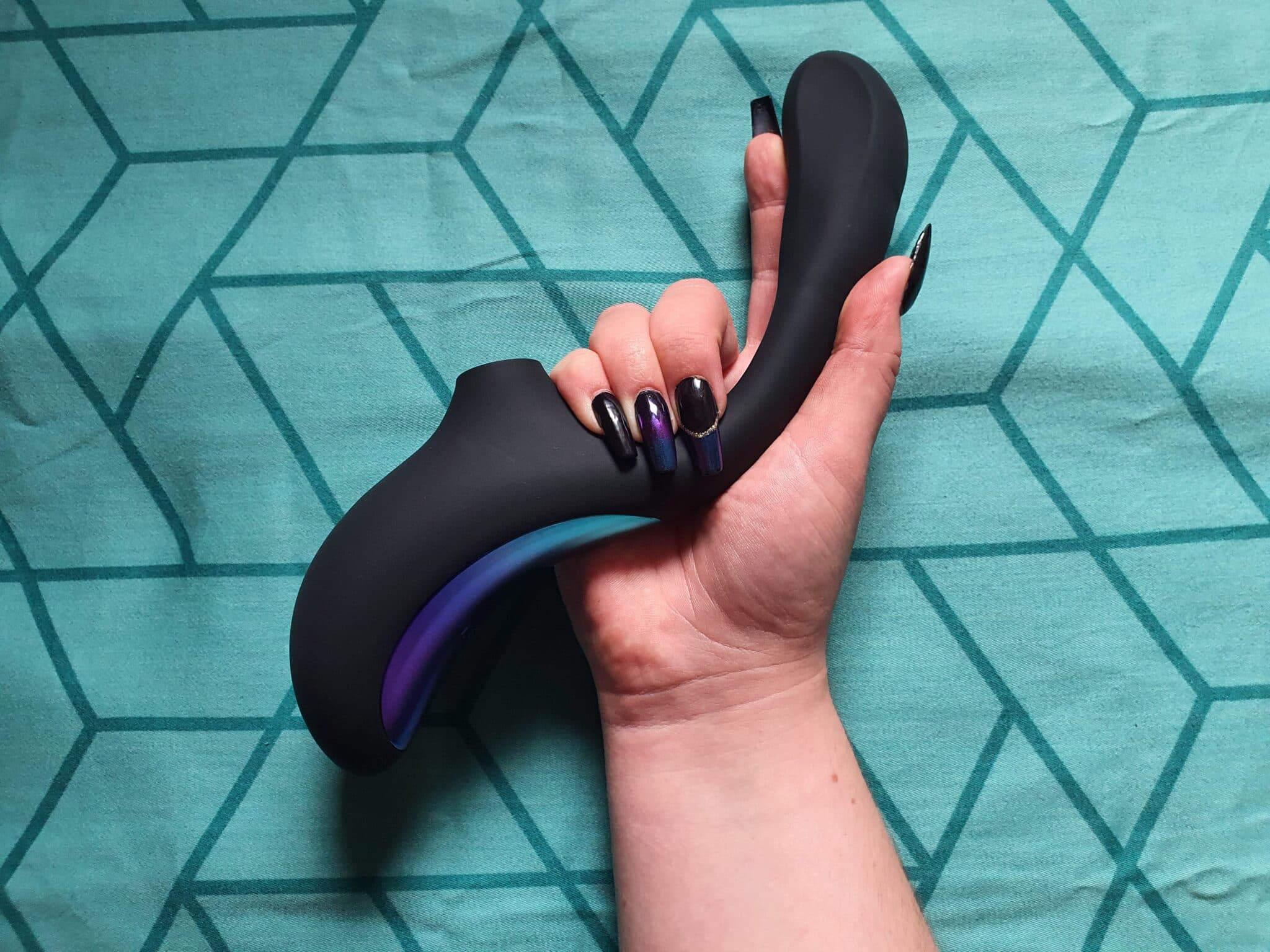 Lelo Enigma Wave Special feature