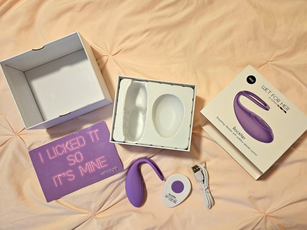 The 6 Best Lesbian Sex Toys [Actually Tested] - Bedbible.com