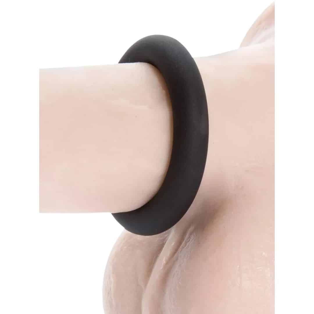 Lovehoney Get Hard Extra Thick Cock Ring Set. Slide 2
