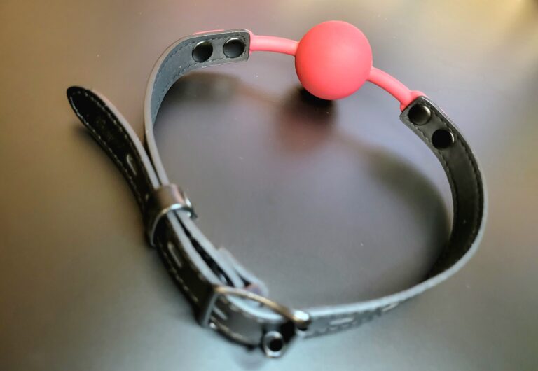 Saffron Silicone Ball Gag by Sportsheets Review