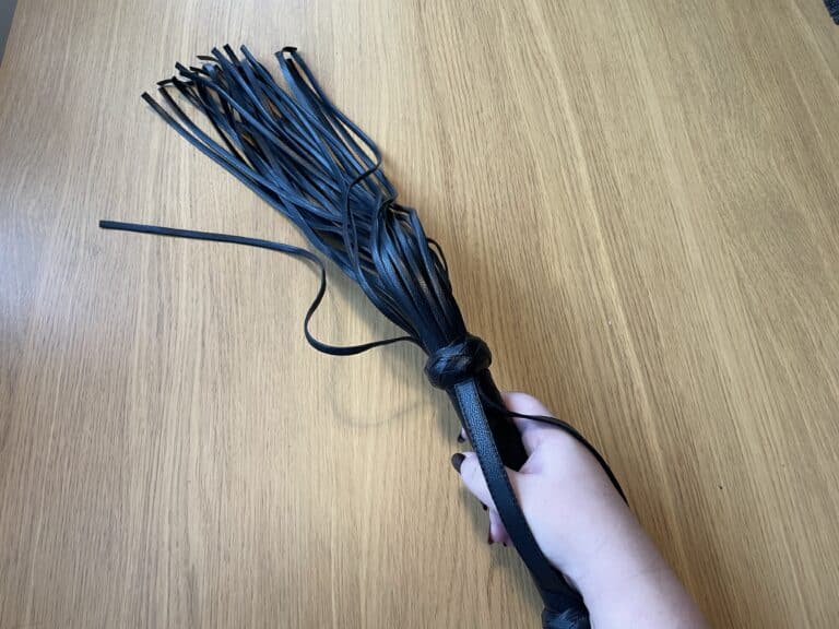 Fifty Shades of Grey Bound to You Flogger -  
