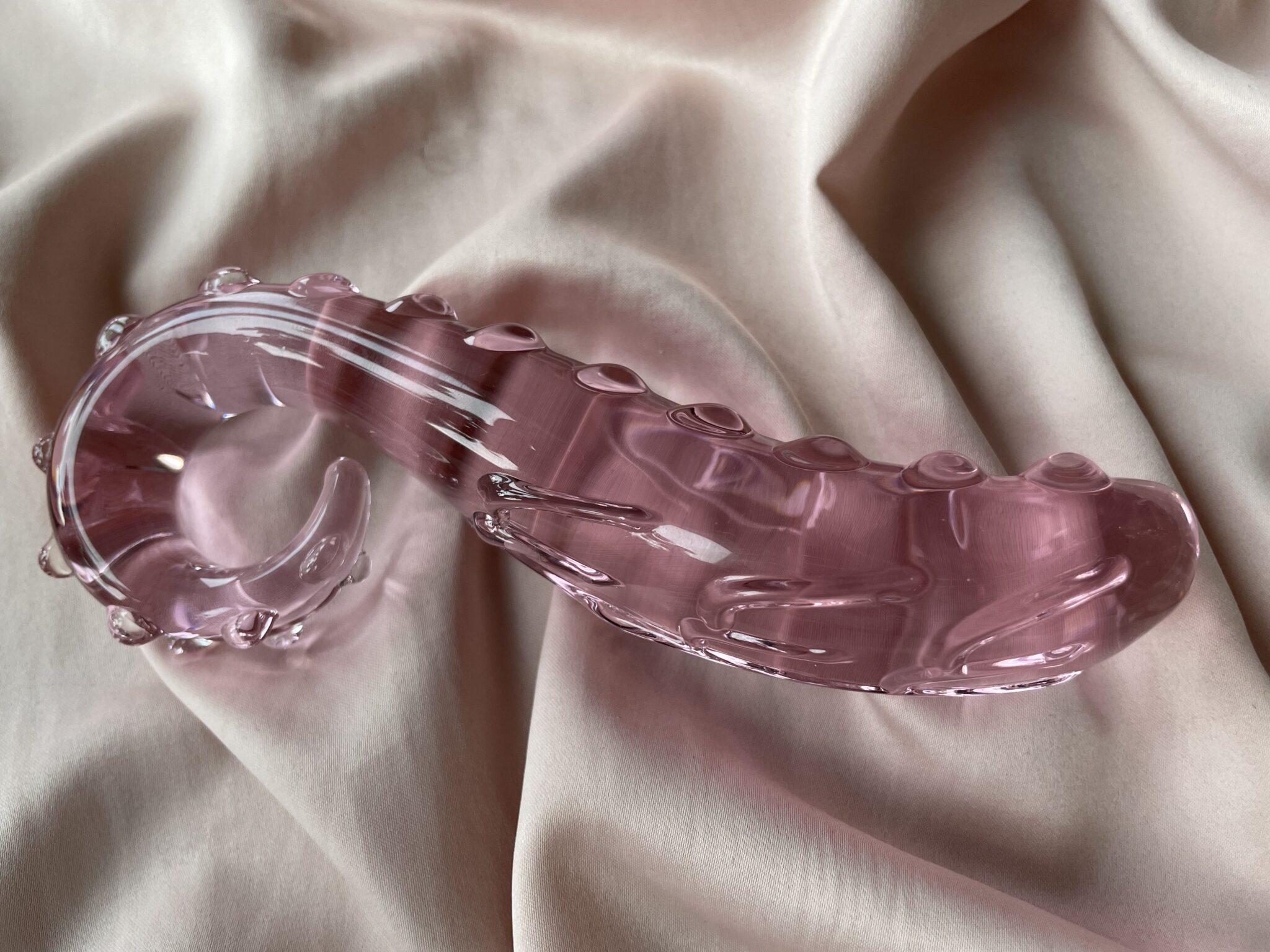 Icicles No. 24 Glass Tentacle Dildo Rating the Icicles No. 24 Glass Tentacle Dildo’s design