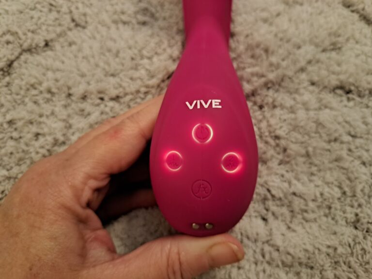 Vive Miki Pulse Wave and Flickering G-Spot Vibrator -  