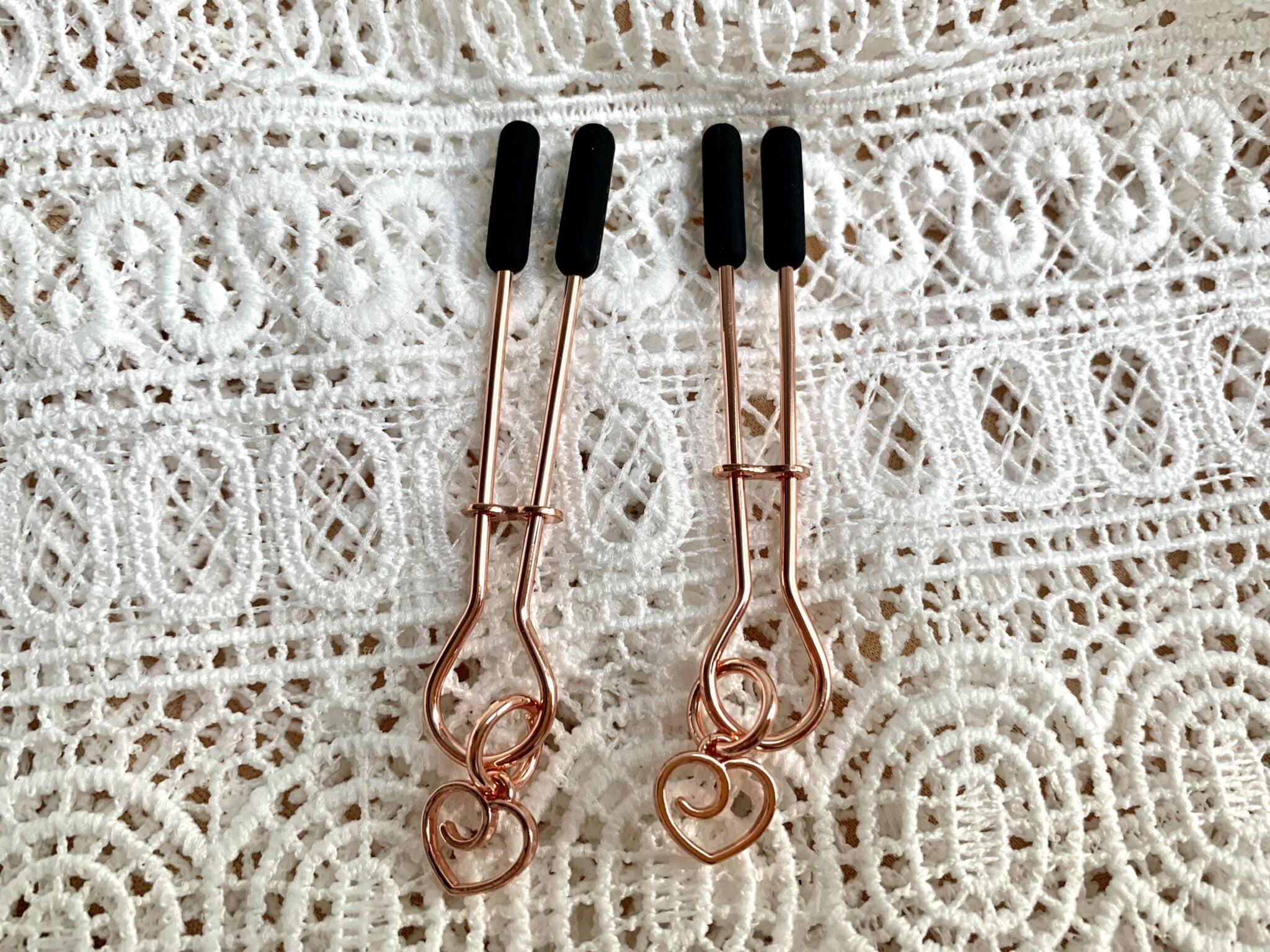 Bondage Boutique Rose Gold Adjustable Nipple Clamps Reviewing the design