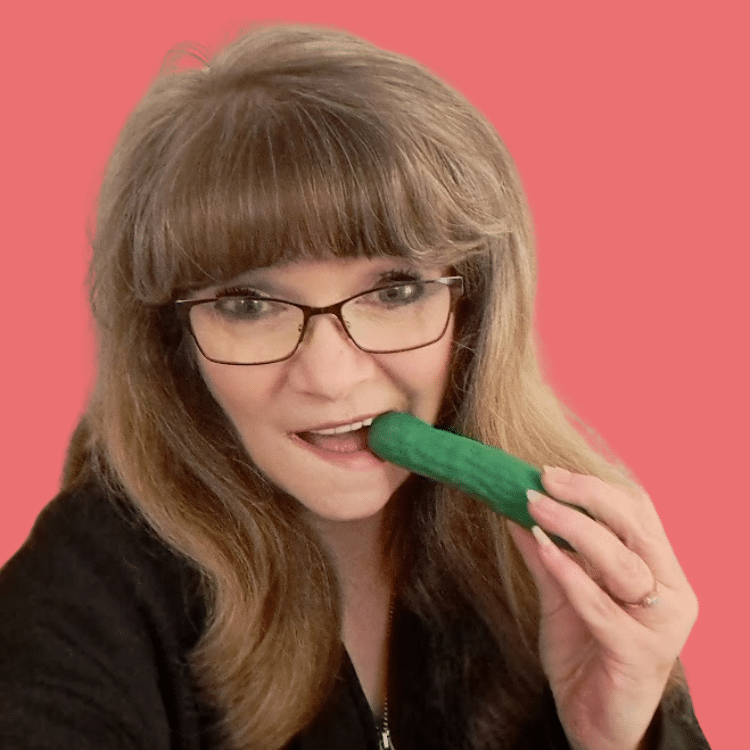 Emojibator Pickle Vibrator — Test and Review<