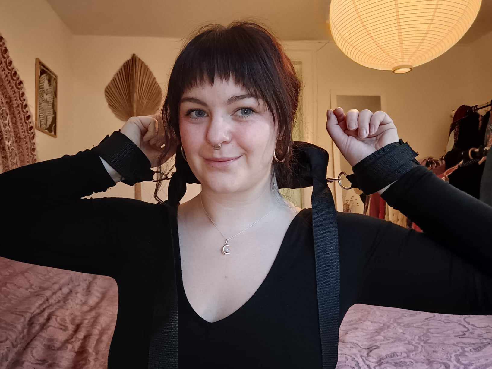 Fetish Fantasy Position Master With Cuffs Review [Tried & Tested]