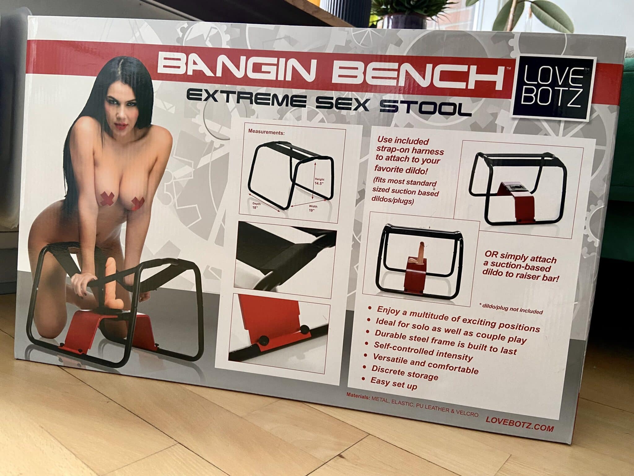 Lovebotz Bangin Bench Extreme Sex Stool Packaging of the Lovebotz Bangin Bench Extreme Sex Stool