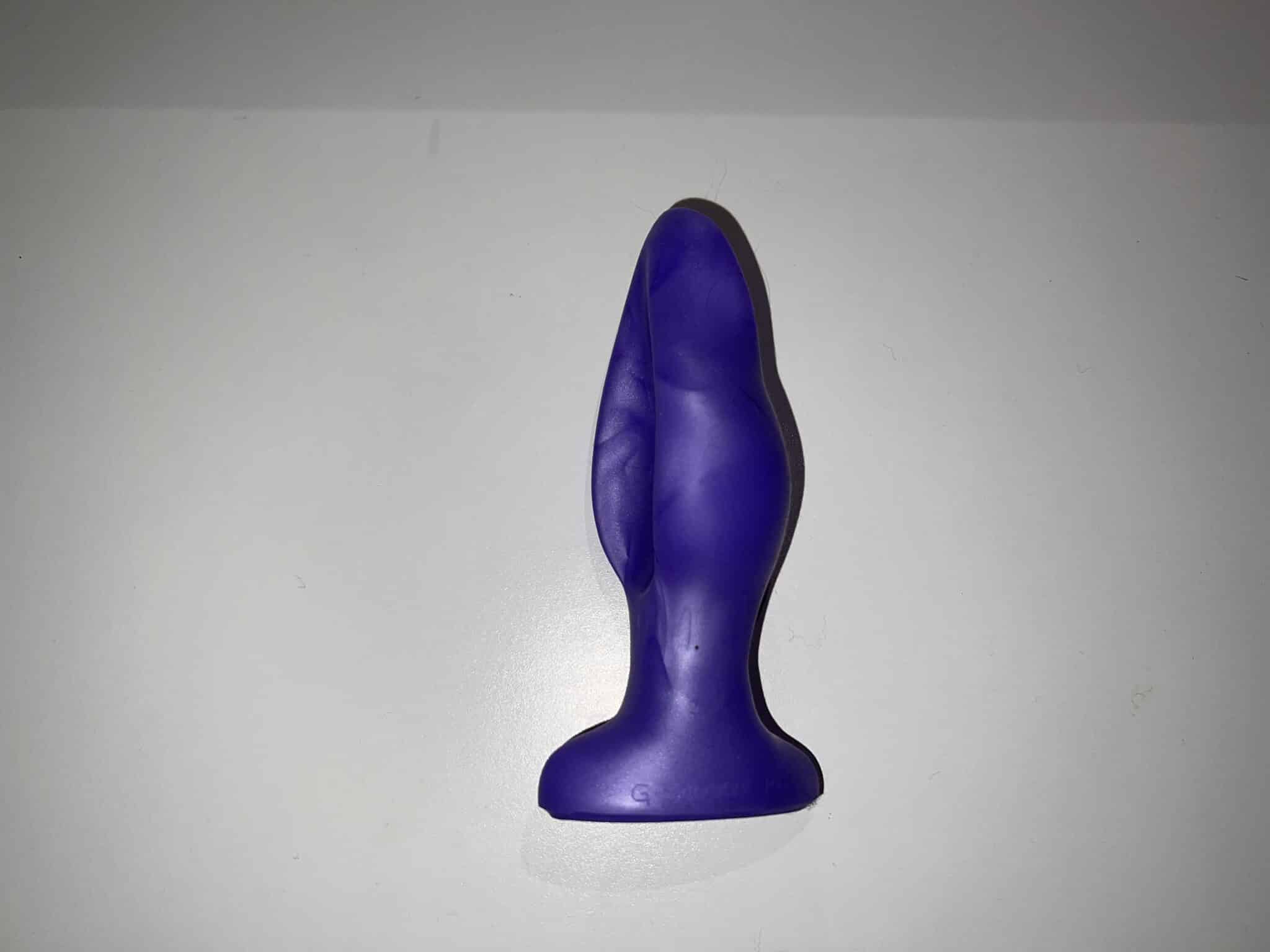 SquarePegToys G Squeeze Vaginal Plug Understanding the Materials and Care for the SquarePegToys G Squeeze Vaginal Plug