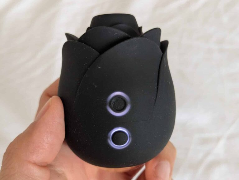 Fifty Shades of Grey Black Rose Suction Stimulator - 