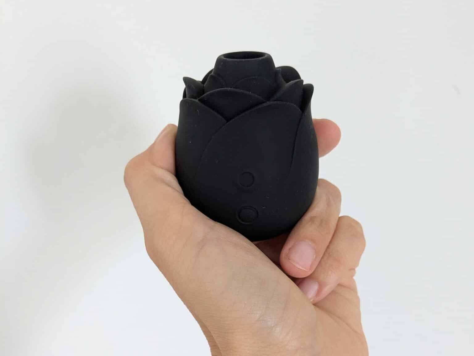 Fifty Shades of Grey Black Rose Suction Stimulator Review<