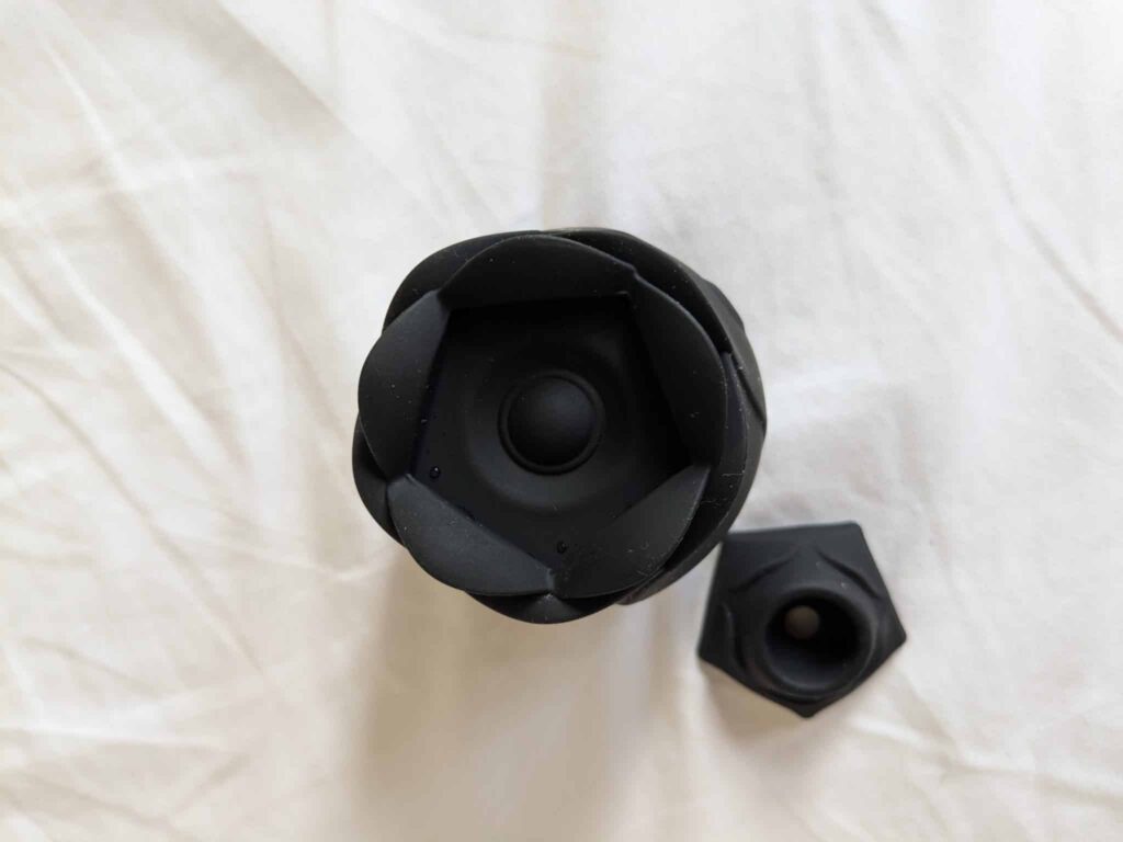 Fifty Shades of Grey Black Rose Suction Stimulator - 