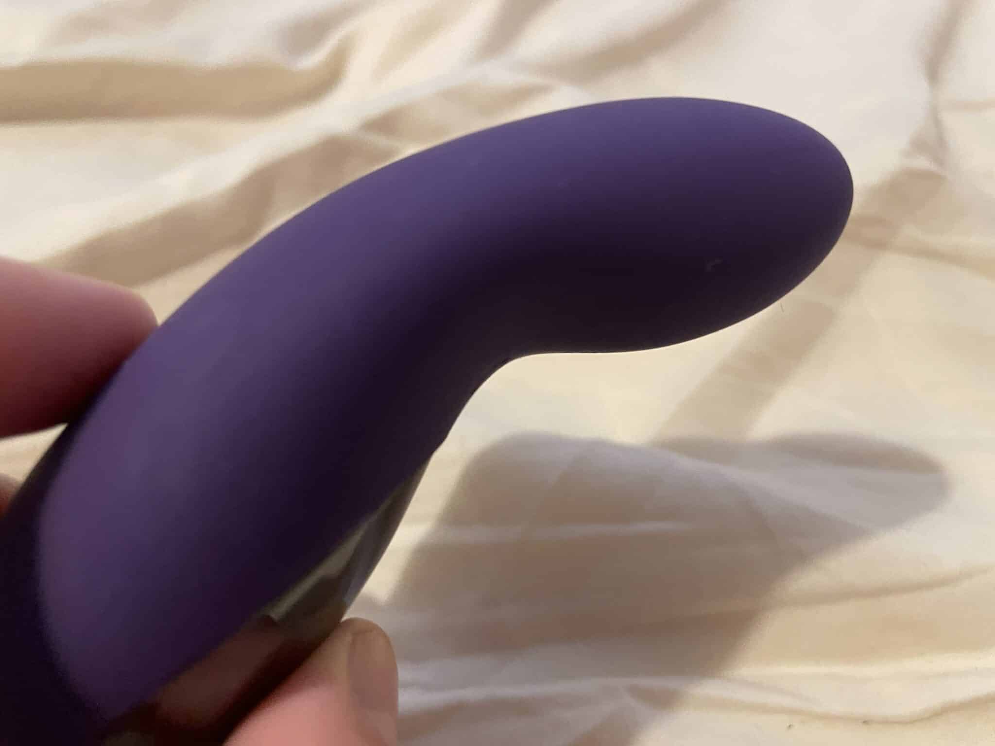 Lovehoney Desire Luxury Clitoral Vibrator Is the Lovehoney Desire Luxury Rechargeable Clitoral Vibrator a quality sex toy?