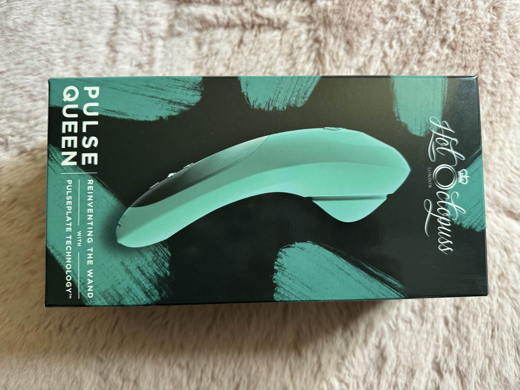 Hot Octopuss Pulse Queen Packaging