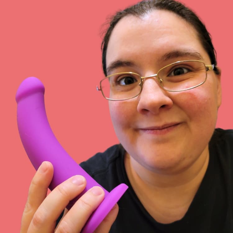 Lovehoney Curved 7″ Silicone Suction Cup Dildo — Test & Review