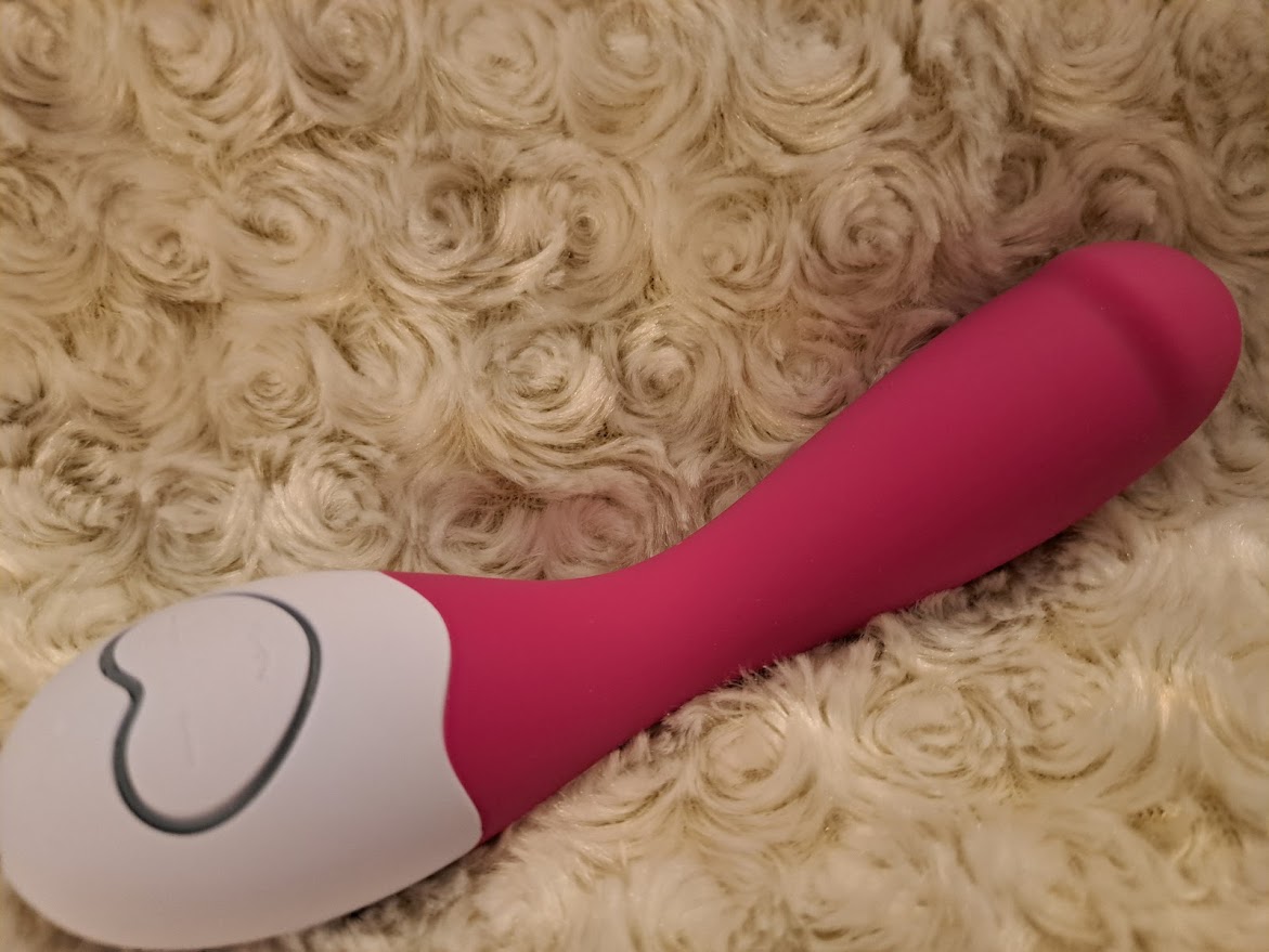 OhMiBod Lovelife & Cuddle G-Spot Vibrator Design