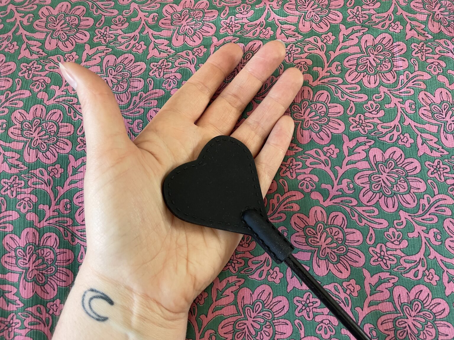 The 4 Best BDSM Crops [Actually Tested] - Bedbible.com