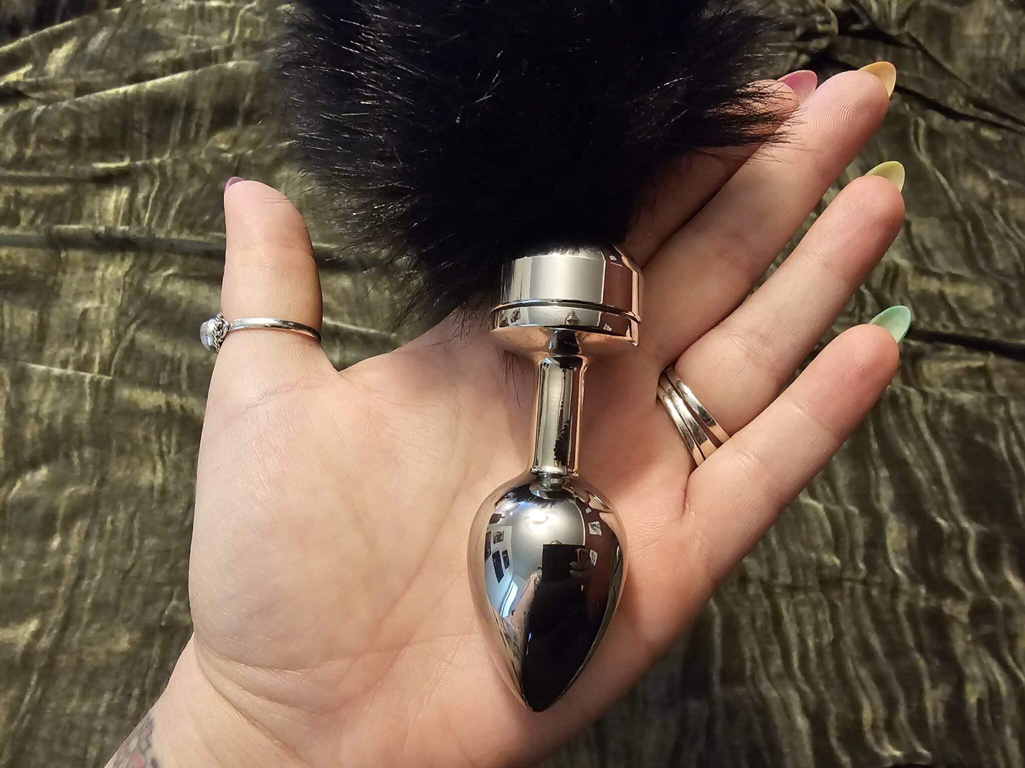 My Personal Experiences with DOMINIX Deluxe Metal Faux Fur Tail Butt Plug