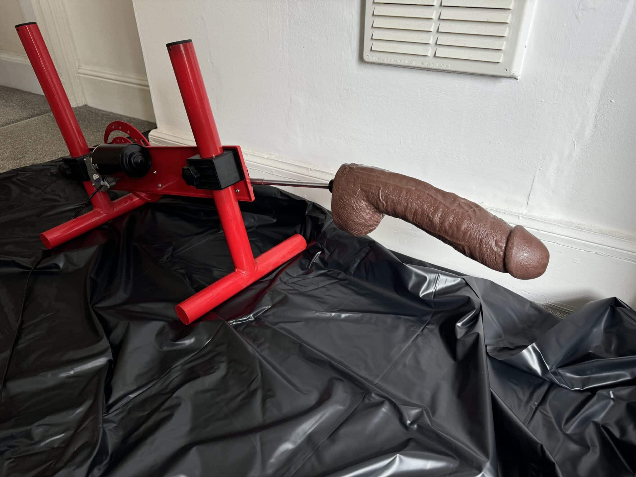 Doc Johnson Bam Vac-U-Lock Dildo. Slide 5