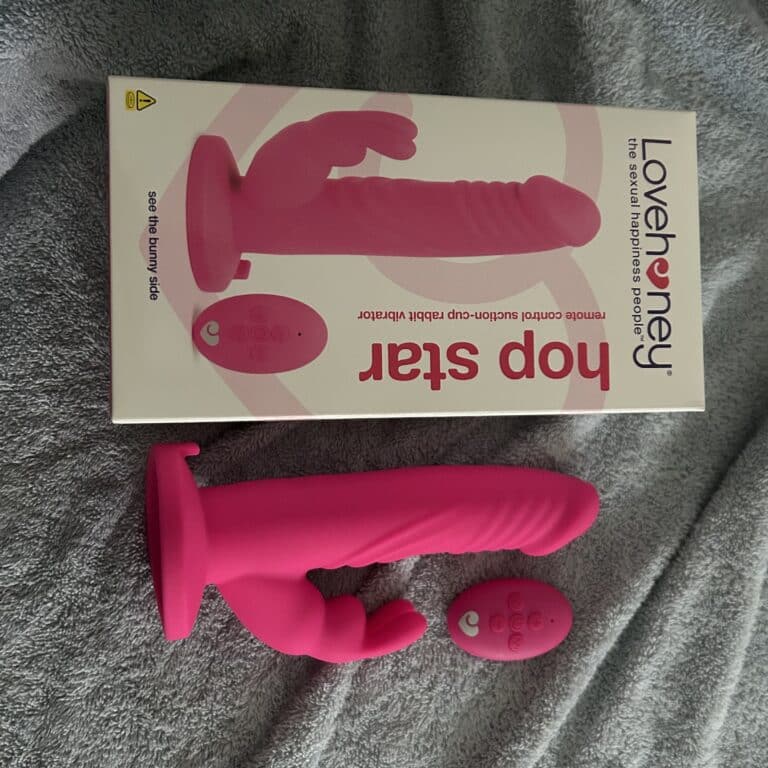 Lovehoney Hop Star Suction Cup Rabbit Vibrator Review